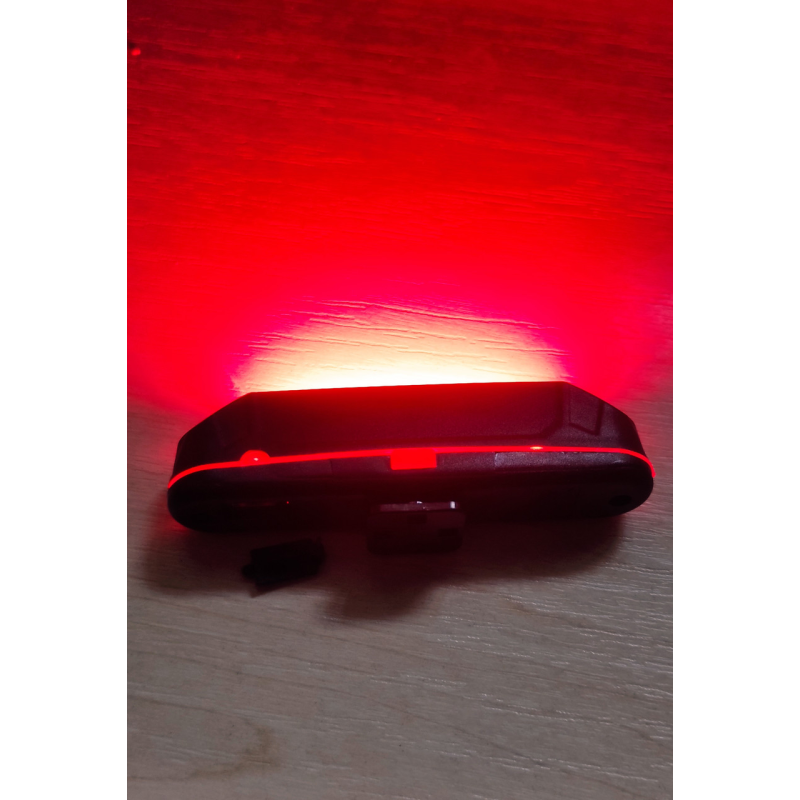 Ліхтар фара велосипедна задня на акумуляторі 100 люменів Ліхтар фара велосипедна задня на акумуляторі 100 люменів